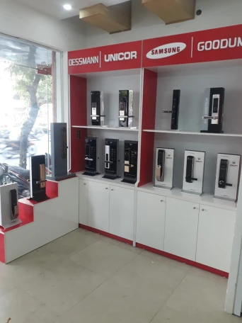 Khuyến mãi khai trương Showroom 30 Phùng Hưng - Phúc La - Hà Đông