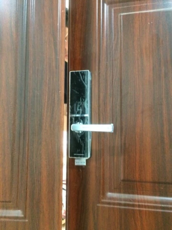 Lắp đặt khóa cửa vân tay quận Hà Đông – Hà Nội