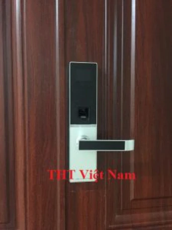 Lắp đặt khóa vân tay Dessmann ( Đức) tại Nha Trang
