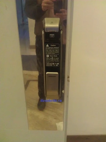 Lắp khóa - Chung cư Golden Palace, Lê Văn Lương, Hà Nội