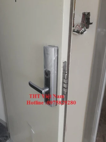 Lắp khóa điện tử Chung Cư Usilk Hà Đồng