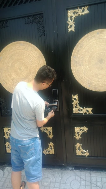 Lắp khóa vân tay Dessmann ( Đức) - Biên Hòa - Đồng Nai