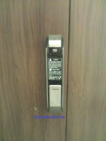 Lắp khóa vân tay Samsung tại Nha Trang - Khánh Hòa