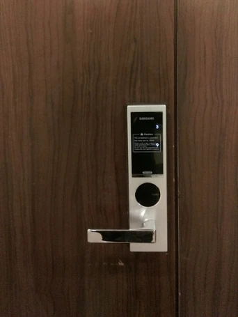 Lắp khóa - MANDARIN - Hoàng Minh Giám, Cầu Giấy, Hà Nội