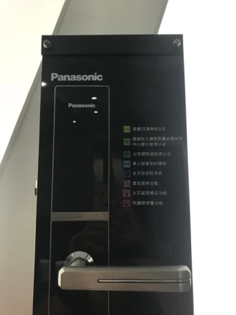 So sánh khóa vân tay Dessmann và Kaadas