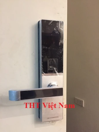 Top các khóa cửa vân tay bán chạy nhất năm 2019