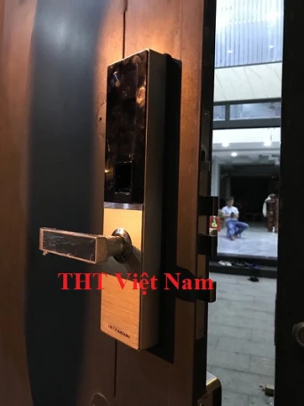 Top các khóa cửa vân tay bán chạy nhất năm 2019