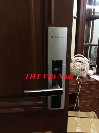 Top các khóa cửa vân tay bán chạy nhất năm 2019